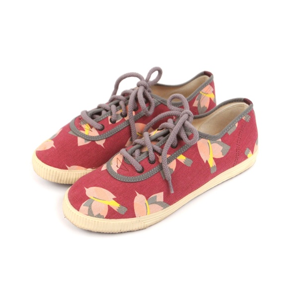 Anthropologie Shoes - Startas Anthropologie Dark Pink Floral Shoes 39